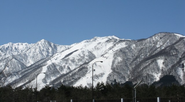 Goryu ski runs in April